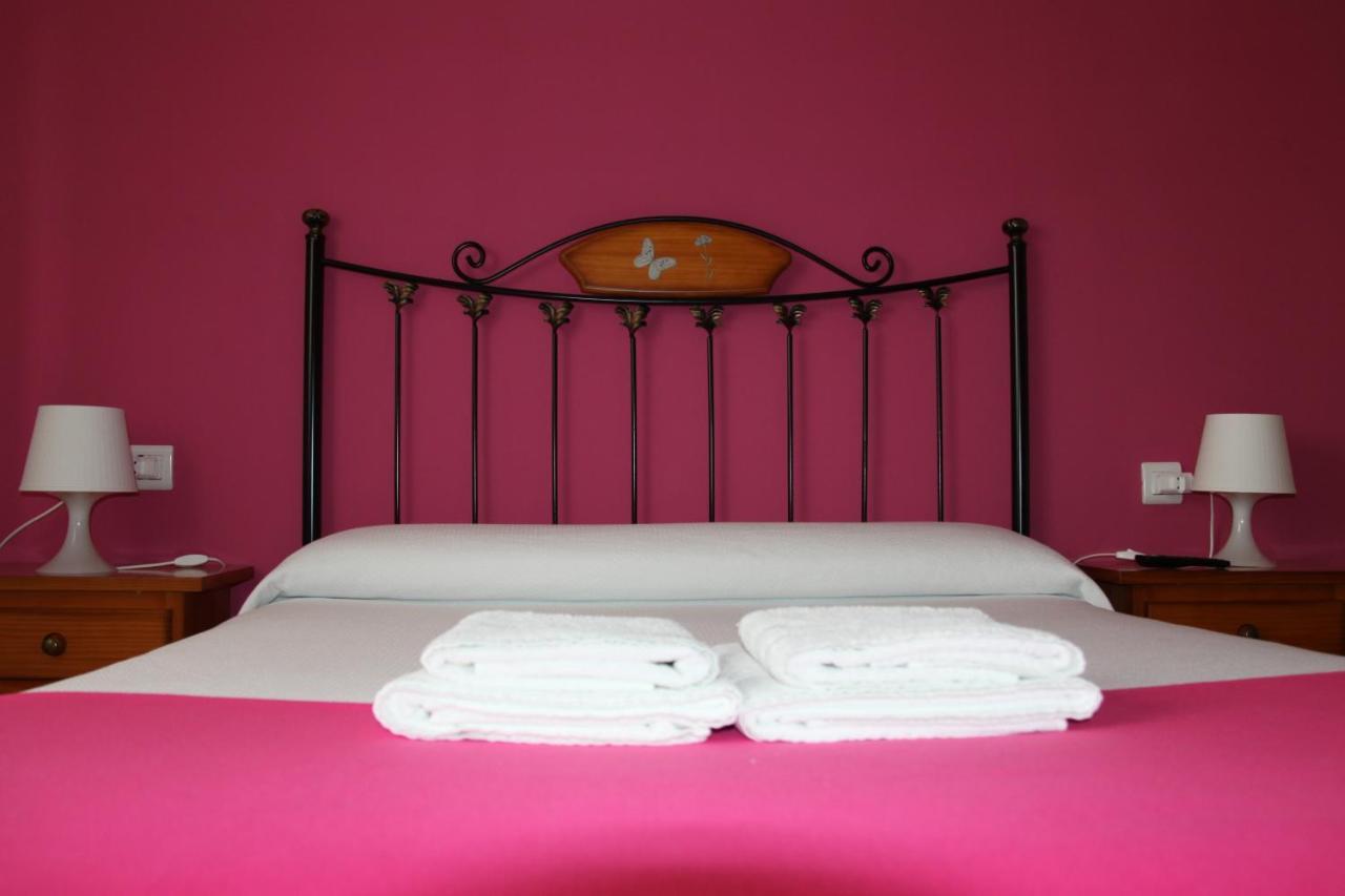 Venecia Bed&Breakfast Villafranca Del Bierzo Exteriér fotografie