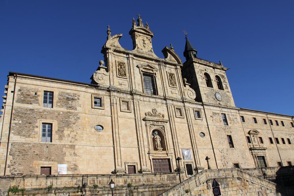 Venecia Bed&Breakfast Villafranca Del Bierzo Exteriér fotografie